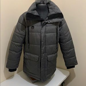 Men’s medium Swiss tech coat